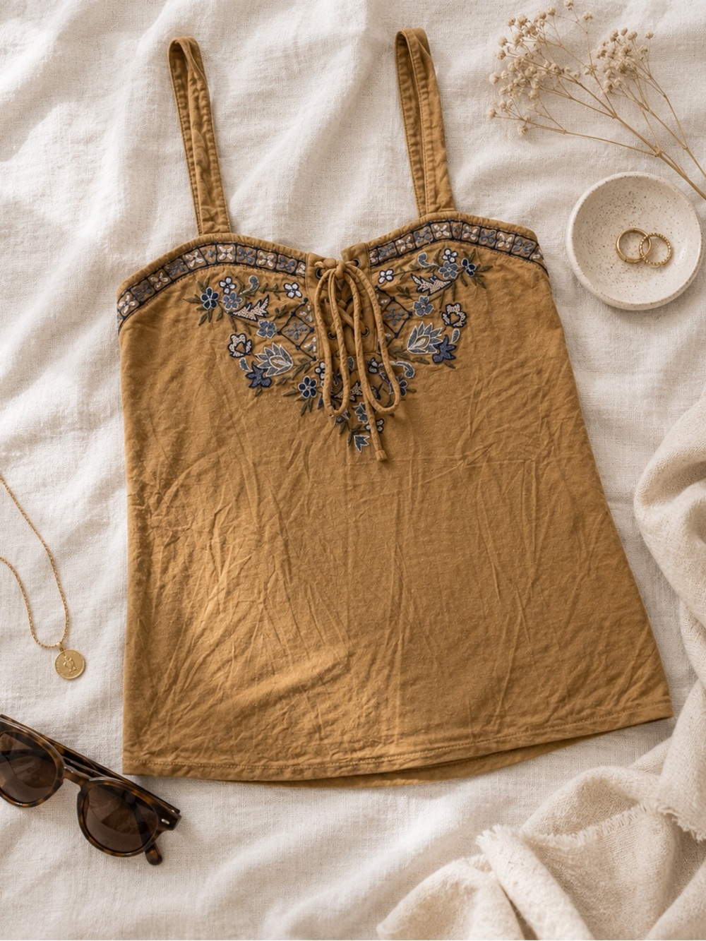 American Eagle Soft And Sexy Embroidered Lace Up Tank Boho Relaxed Fit - Picture 2 of 5